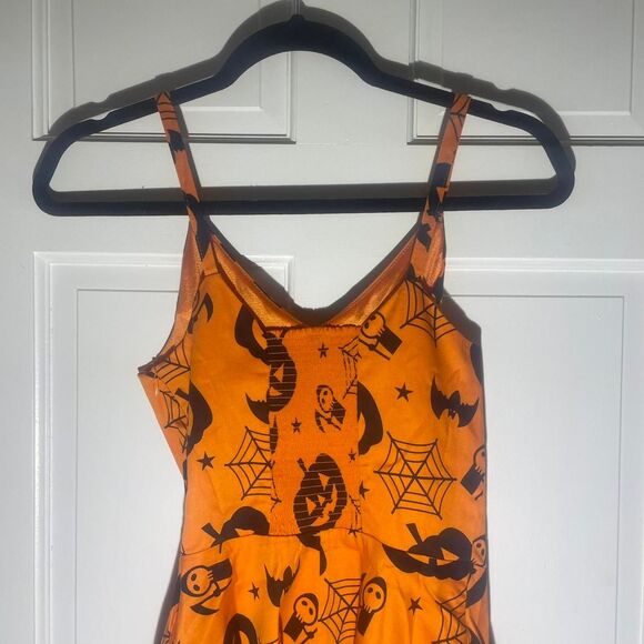NWOT Women's Halloween Dress Orange Black Dress Pumpkin Spiderweb Mini Goobgs - Picture 6 of 9